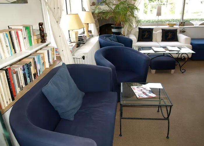 Hotel Cayrons Vence & St Paul De Vence