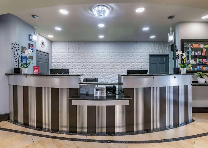 Best Western Plus Bradenton Gateway Hotel