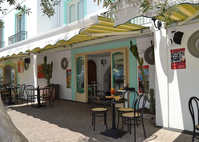 Hotel Ossidiana Stromboli Center