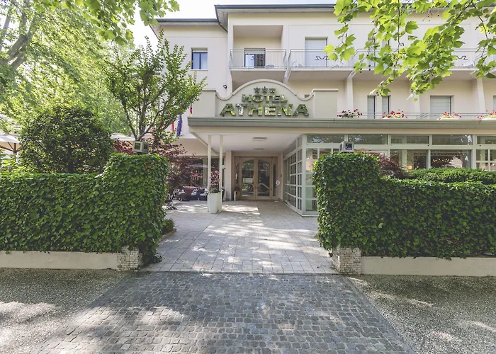 Hotel Athena