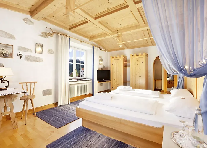 Hotel Hirsch