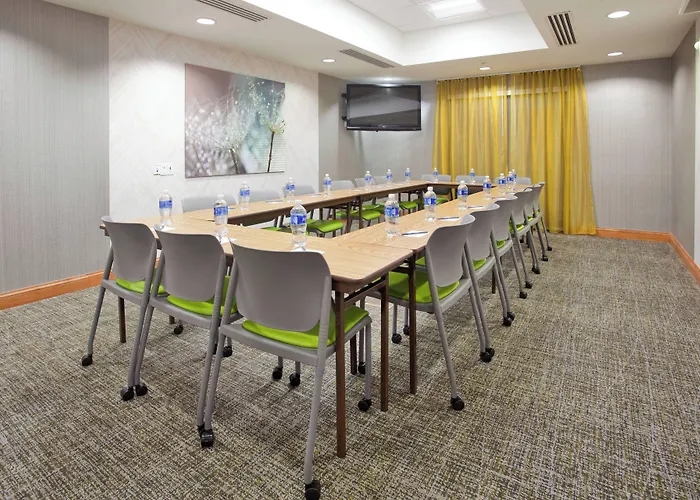 Springhill Suites By Marriott Wichita East At Plazzio