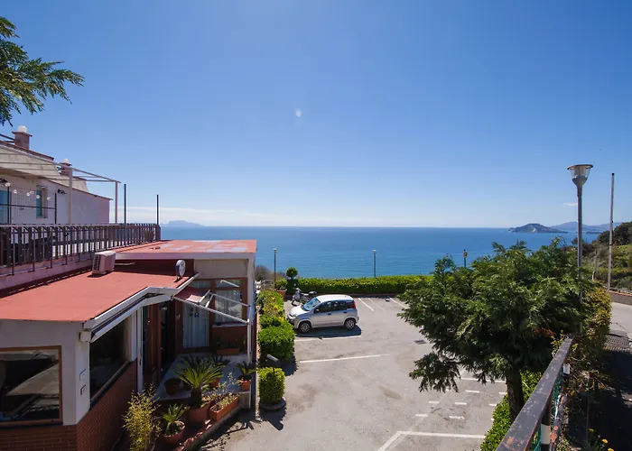 Mini Hotel - Angolo Di Paradiso -