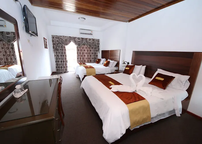 Swans Cay Hotel