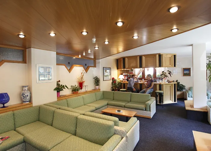 Hotel Alpina