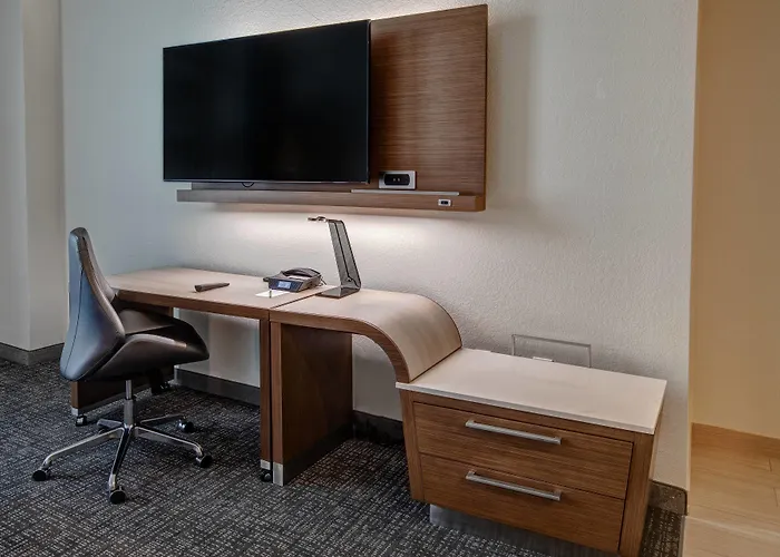 Courtyard By Marriott Dulles Airport Herndon