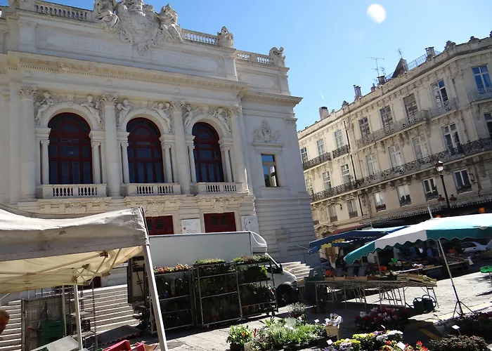 Le National