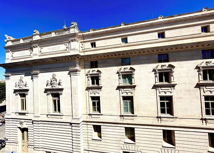 Le National Sete Centre Gare,Ascenseur