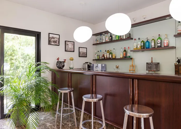 Hotel Les Amandiers