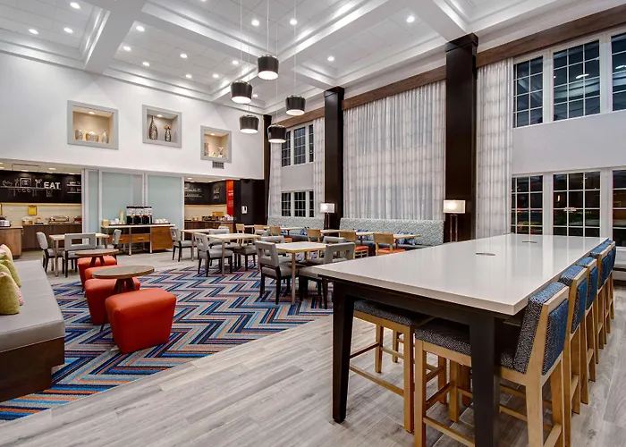 Hampton Inn & Suites Yonkers