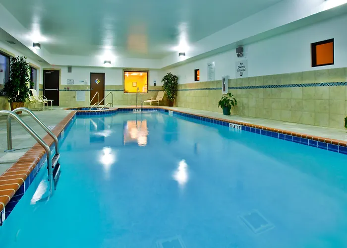 Holiday Inn Express- Waterloo/Cedar Falls By Ihg