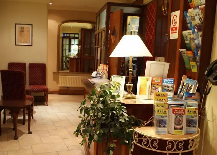 Wards Hotel