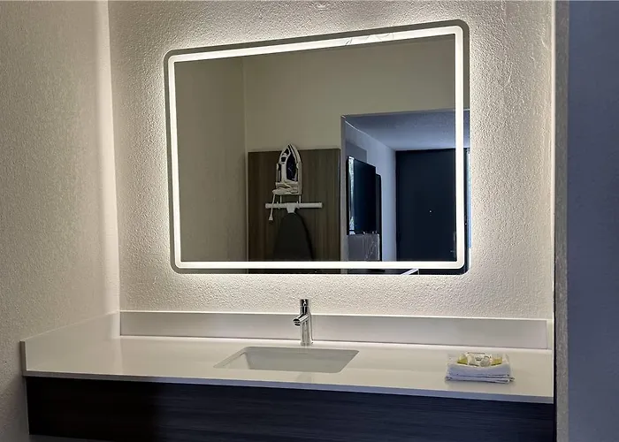 Travelodge Lumberton