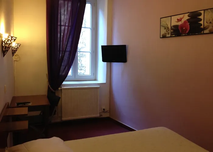Au Nouvel Hotel