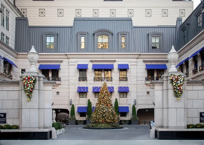 Waldorf Astoria Chicago