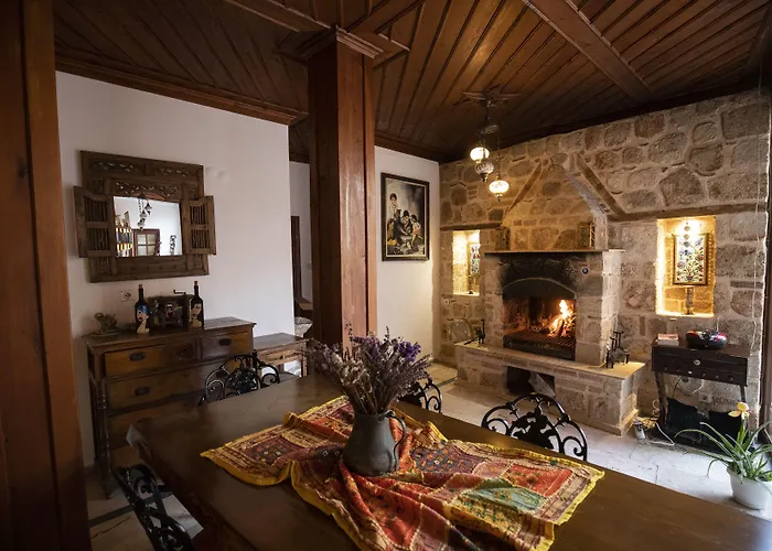 White Garden Hotel-Adult Only