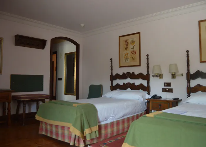 Parador De Gredos