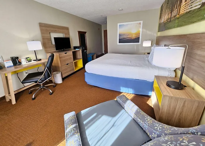 Days Inn By Wyndham Greensboro Nc
