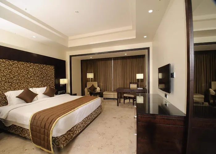 Anandha Inn Convention Centre And Suites