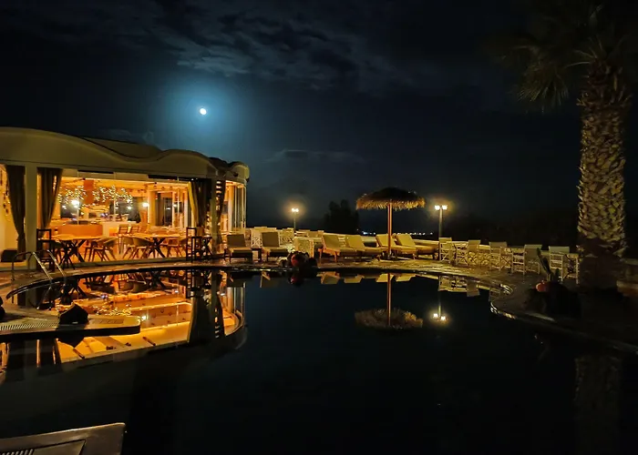 Villa Manos Hotel