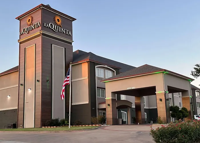La Quinta By Wyndham Sulphur Springs