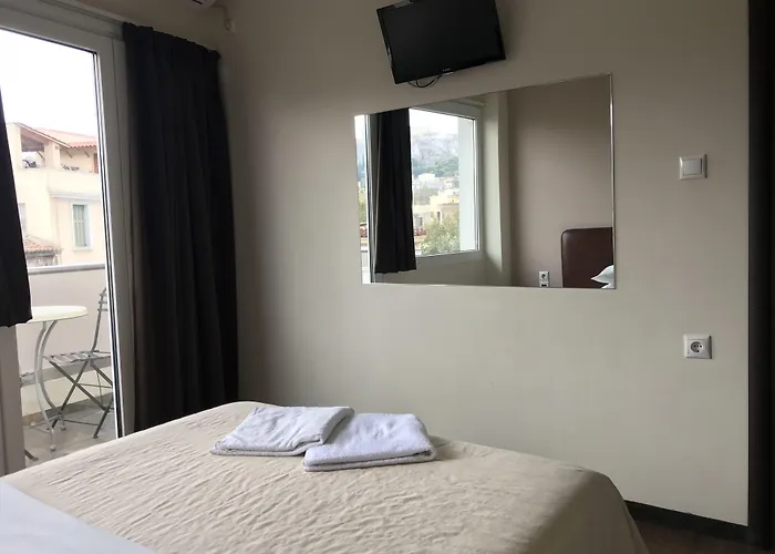 Pella Inn Hostel