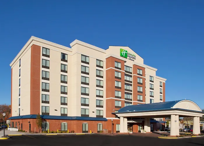 Holiday Inn Express Hotel & Suites Ohio State University- Osu Medical Center By Ihg