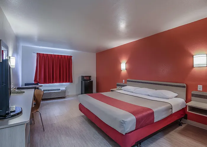 Motel 6-Pasadena, Tx