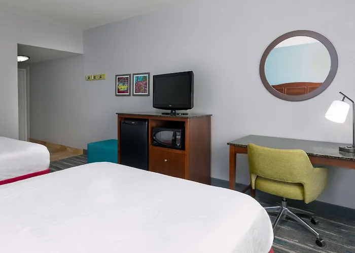 Hampton Inn & Suites Winston-Salem/University Area