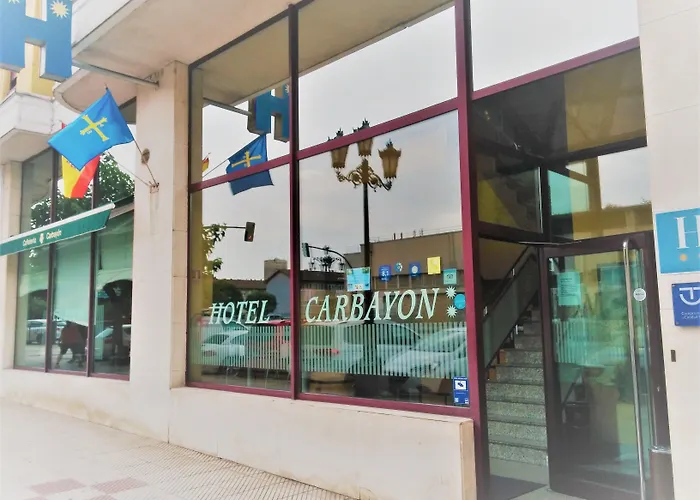 Hotel Carbayon