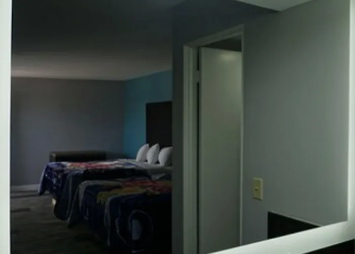 Thunderbird Motel