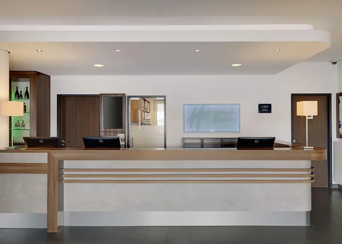 Holiday Inn Express Bremen Airport By Ihg