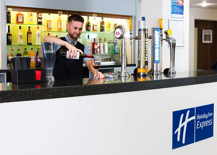 Holiday Inn Express Tamworth By Ihg