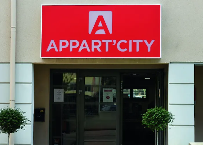 Appart’City Confort La Ciotat – Côté Port