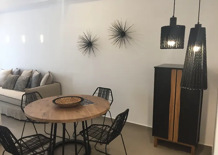 Callia Retreat Suites - Adults Only