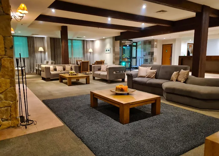 Sky Borges Hotel - Flats De Luxo No Centro De Gramado - Rs
