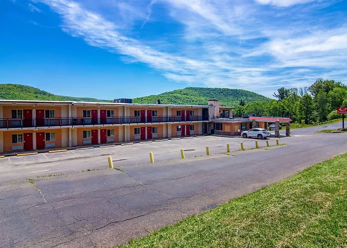 Econo Lodge Hotel Bradford