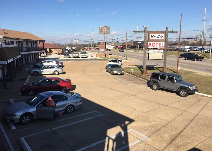 Rustic Motel Rolla