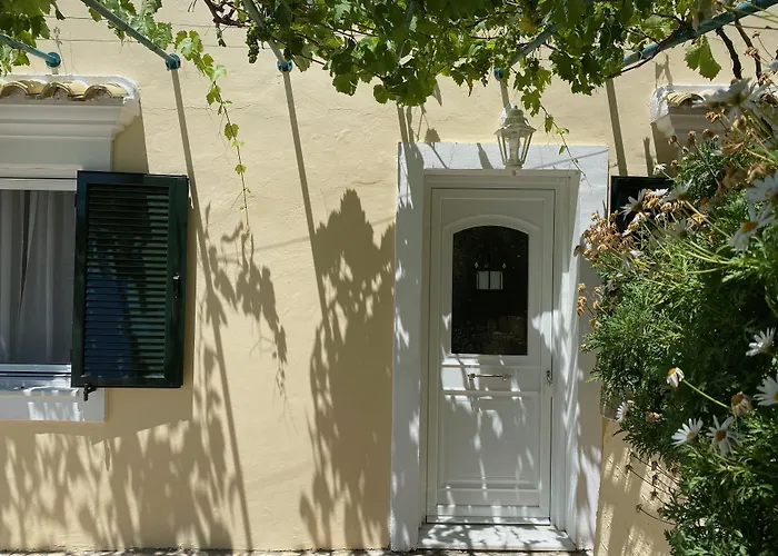 Sebastian'S Family Hotel And Taverna - Agios Gordios Beach