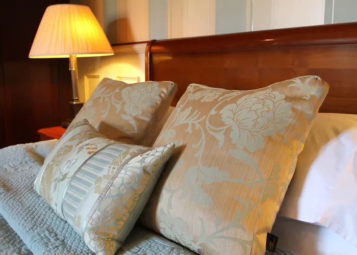 Alexandra Court Hotel