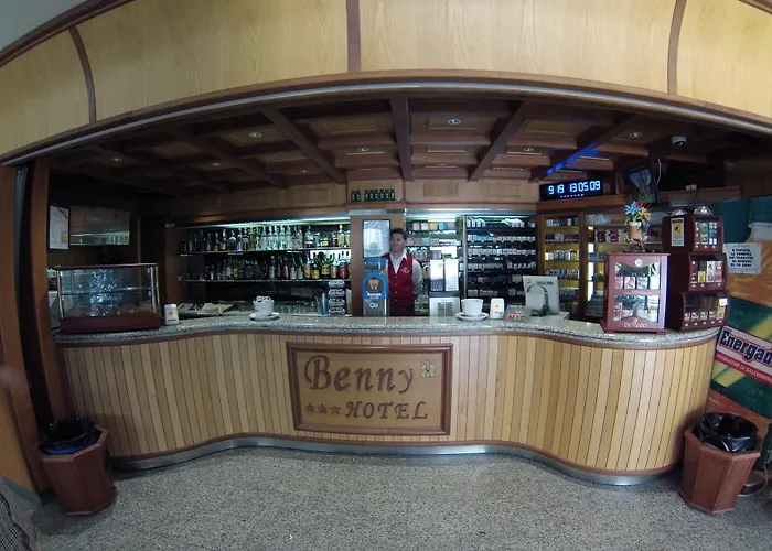 Benny Hotel