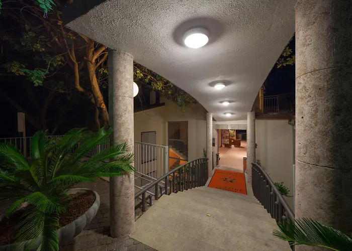 Hotel Podstine