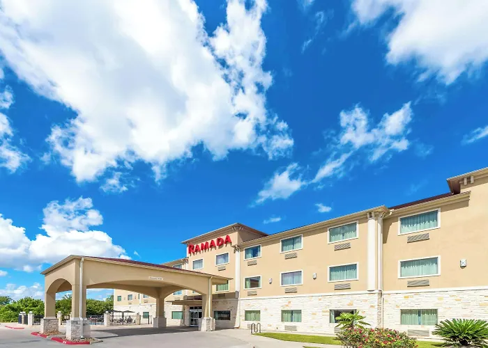 Ramada By Wyndham College Station