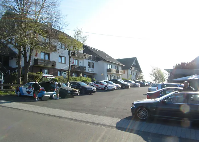 Hotel zur Burg Nürburg-ring