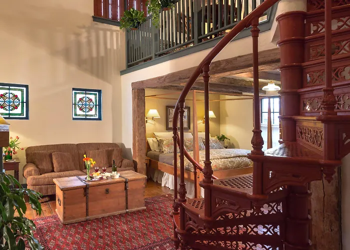 Washington House Inn