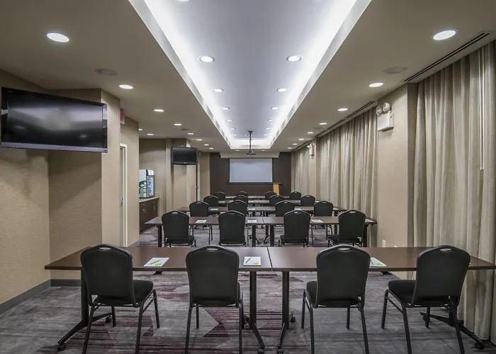 Courtyard By Marriott Tulsa Downtown