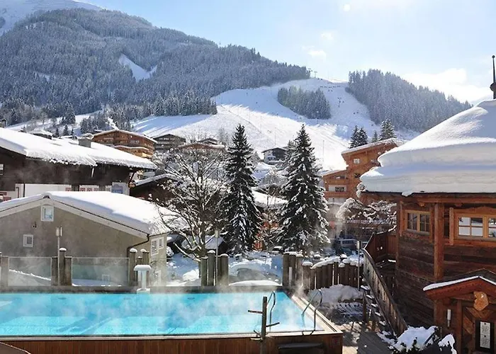 Hotel Alpine Palace