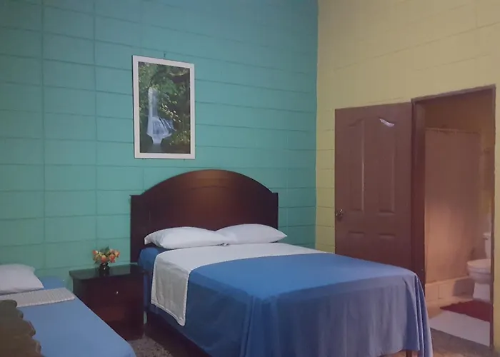Guesthouse Dos Molinos B&B