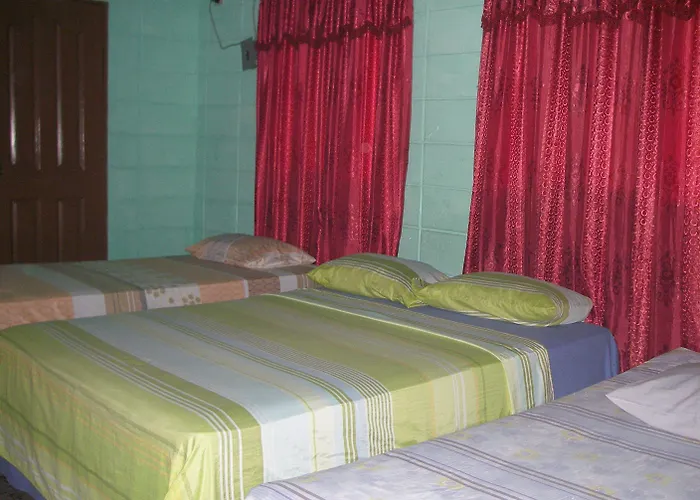 Guesthouse Dos Molinos B&B