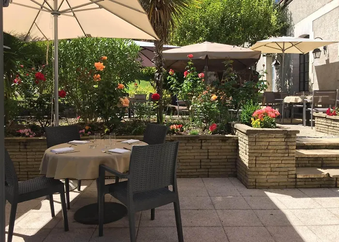 Hotel Restaurant La Boule D'Or
